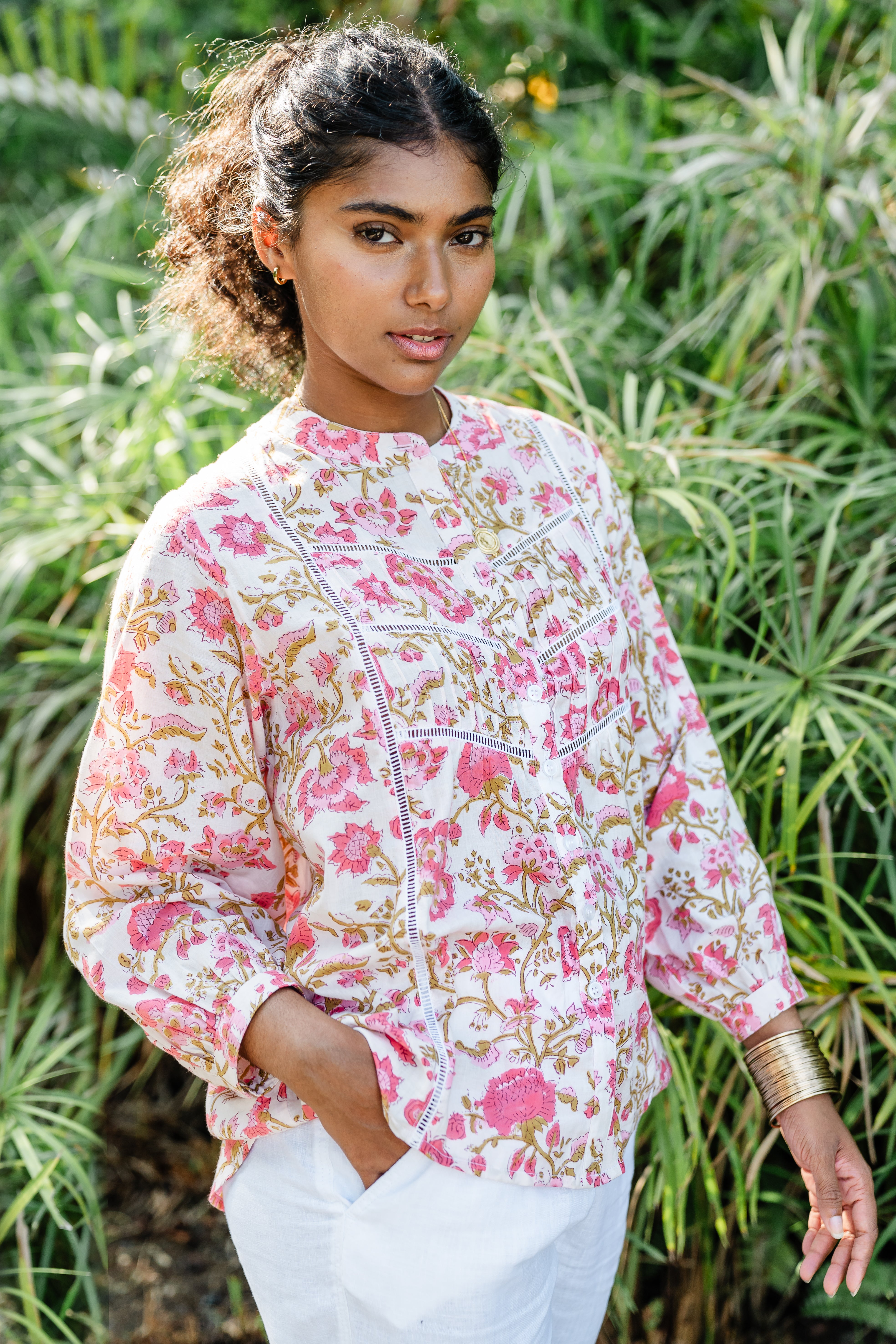 Gulabi Shirt